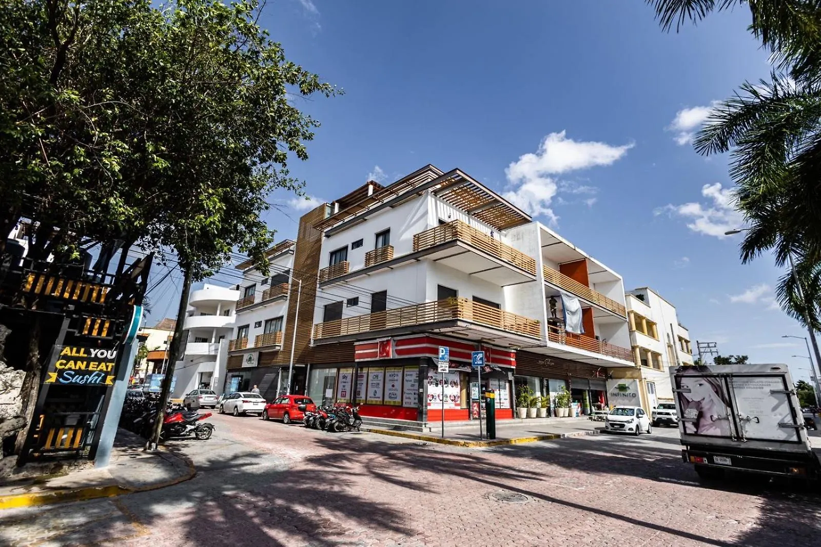 Infinito Condos By Playasky Playa del Carmen